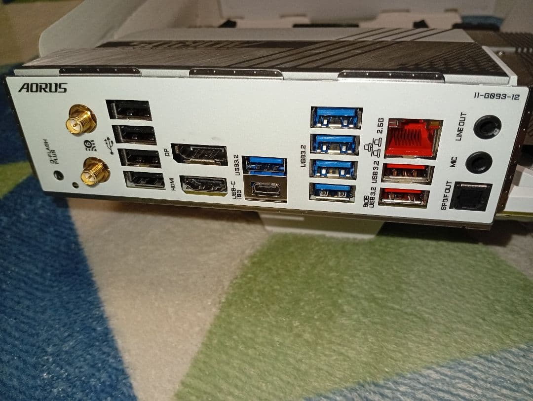 B650M AORUS ELITE AX ICE マザーボード