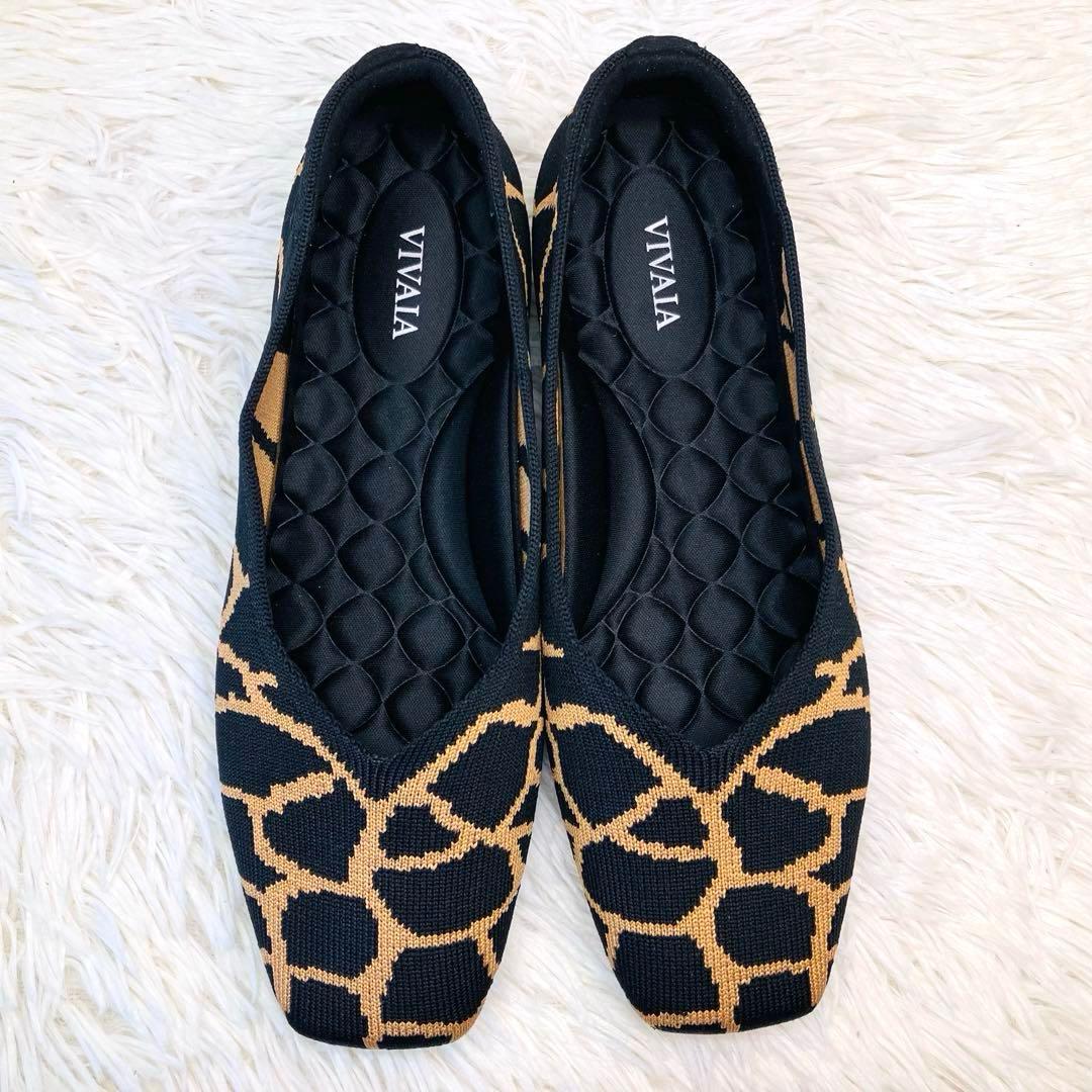 【極美品】希少VIVAIA 38 キリン柄 スクエアトゥ　シュークリップタッセル