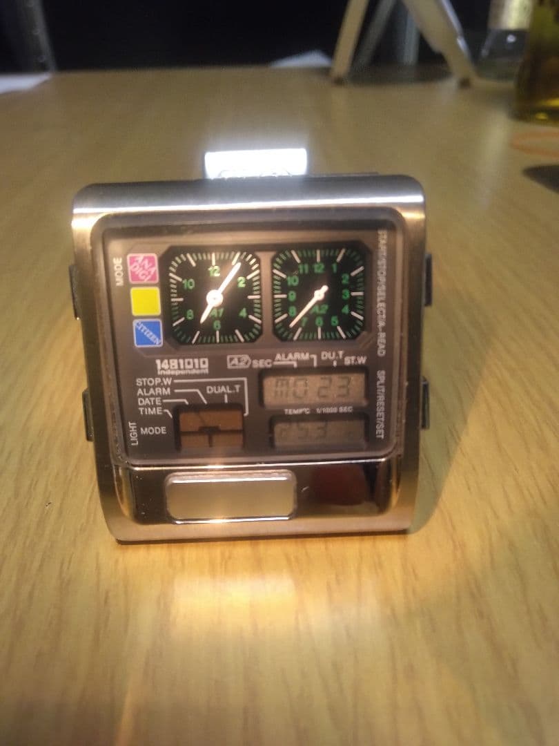 美品稼動　シチズン　アナデジテンプ independent　希少　1481010