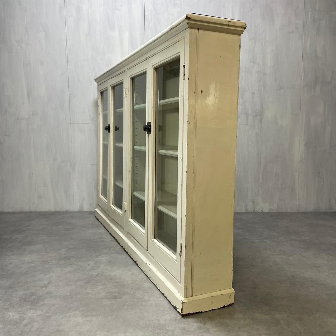 ヴィンテージ シャビーシック キャビネット ホワイト カップボード ショーケース