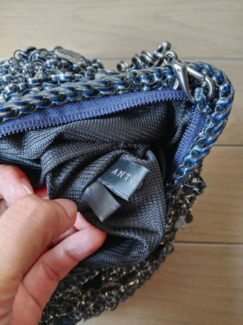 【美品 稀少】アンテプリマ ハンドバッグ フィオリトゥーラ ブラック