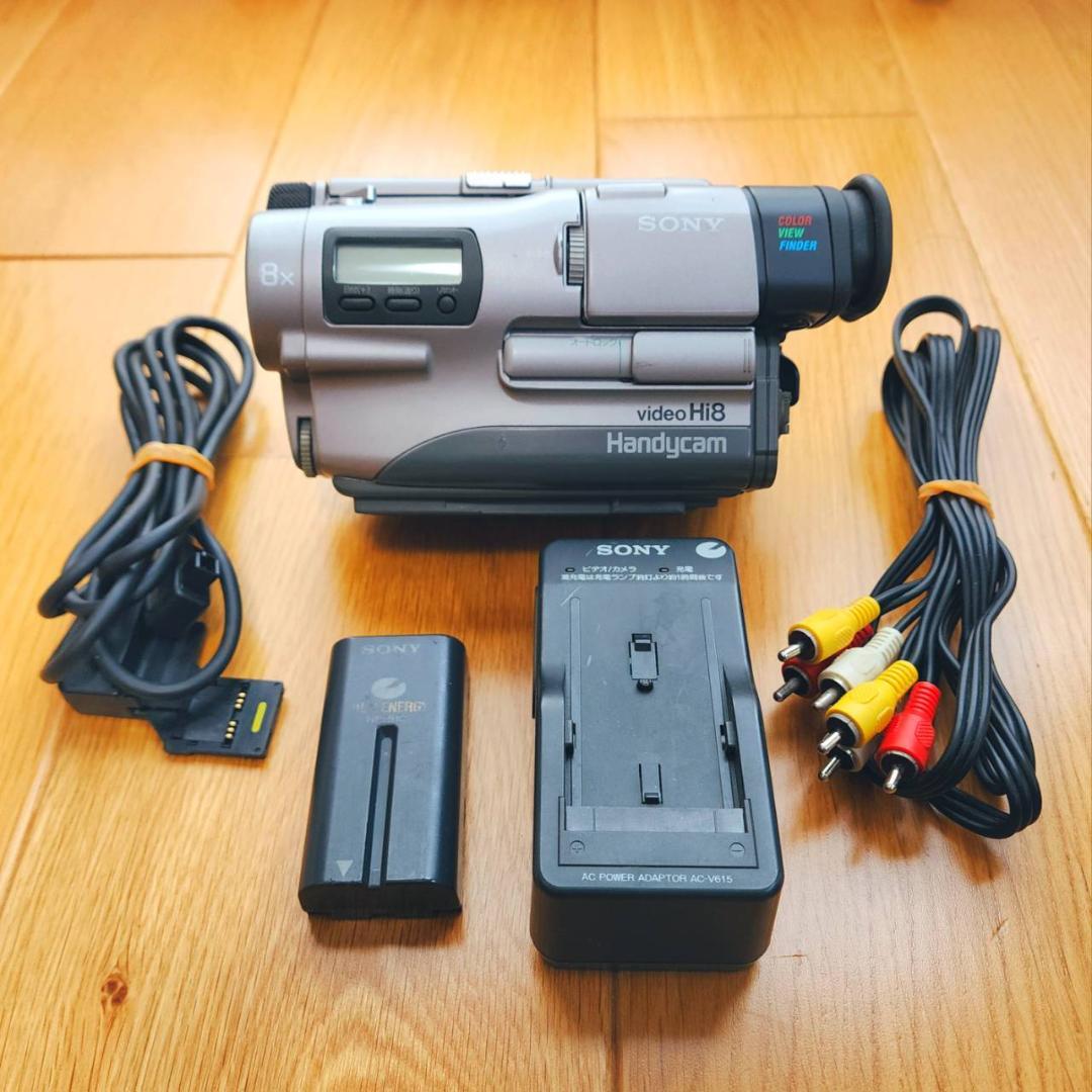 【動作確認済】SONY 高画質 Hi8 ビデオカメラ CCD-TR1 セット