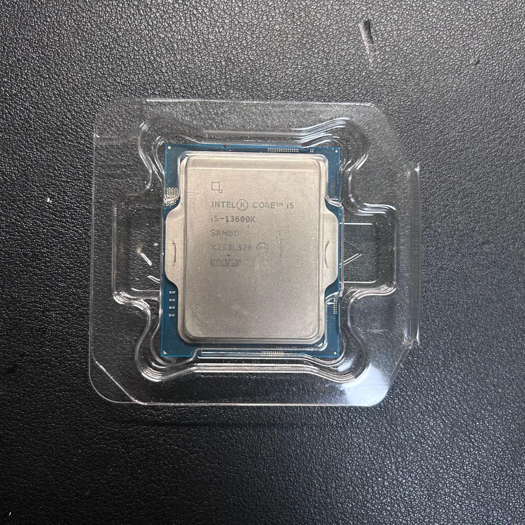 CPU Intel i5 13600K + ASRock Z790M PG/D4