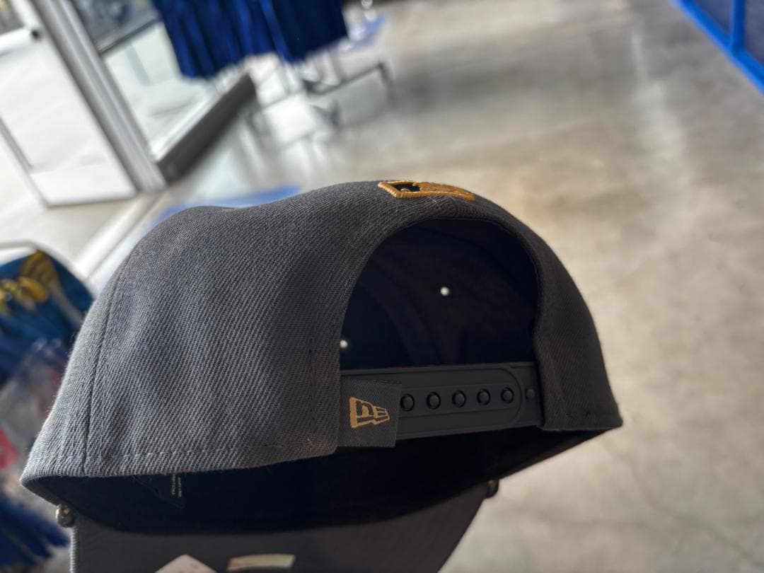 【海外限定】ドジャース 2025 プレーオフ限定 9SEVENTY ワンサイズ