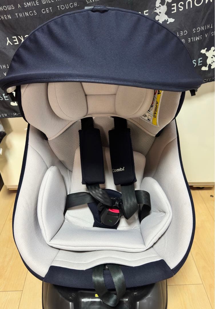 combi クルームーヴスマート　isofix エッグクッション