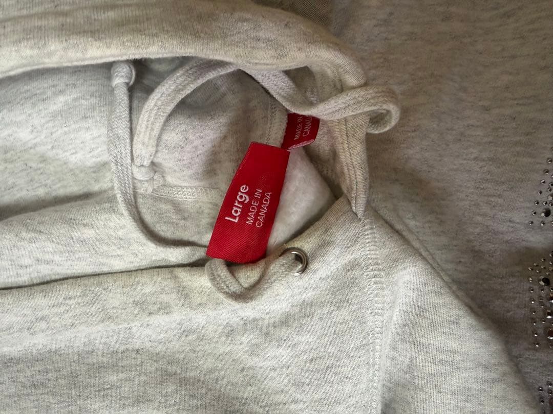 シュプリーム　Supreme メンズ パーカー アッシュグレー