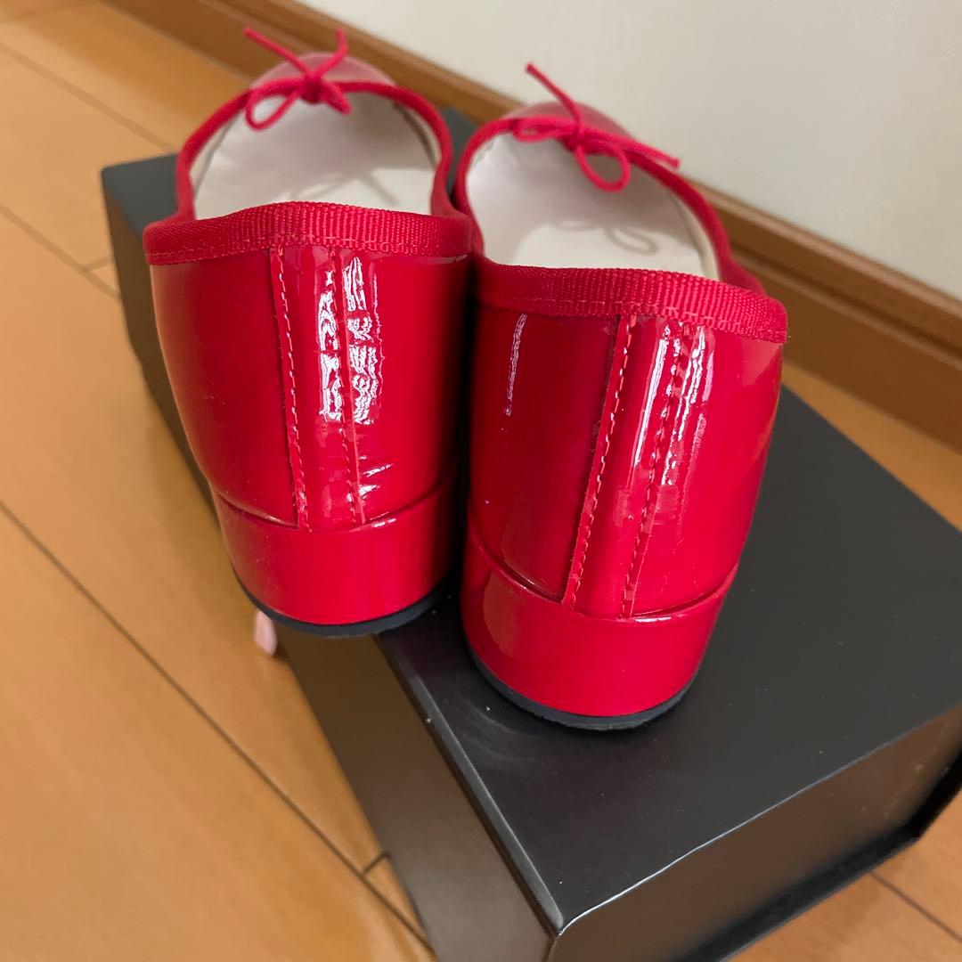 大人気　repetto かわいい赤