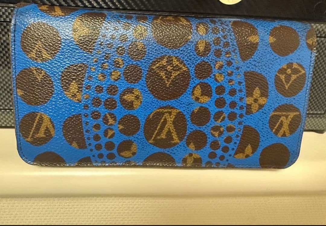 か*ず様 【入手困難】ルイヴィトン 長財布 草間彌生 モノグラム