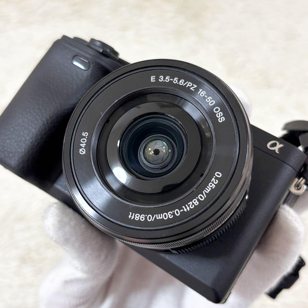 【未使用級】ソニー ILCE-6400 ダブルズームレンズキット α6400