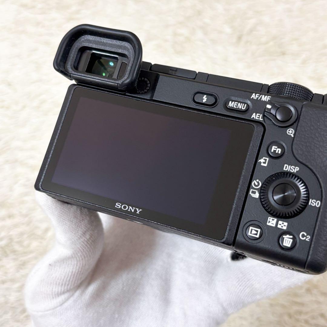 【未使用級】ソニー ILCE-6400 ダブルズームレンズキット α6400