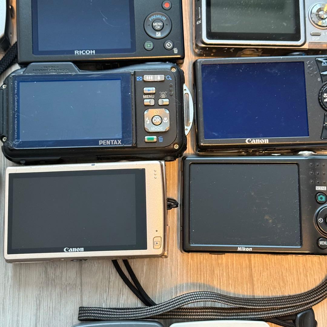 デジタルカメラ　等　まとめ売り