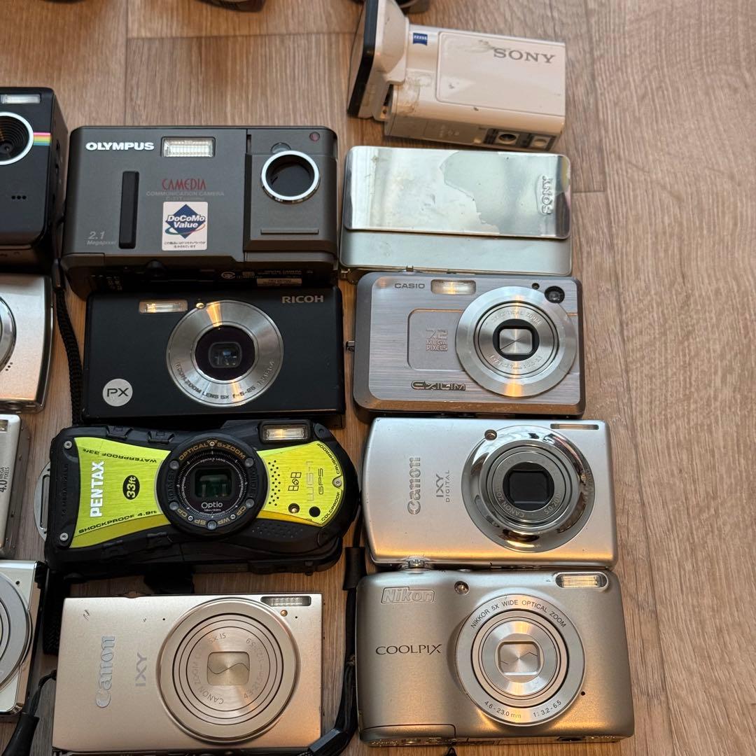 デジタルカメラ　等　まとめ売り