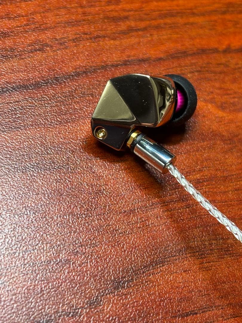 4.4.mmケーブル + final B1 イヤホン