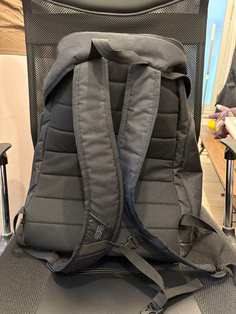 ナイキ　リュック　カイリー
