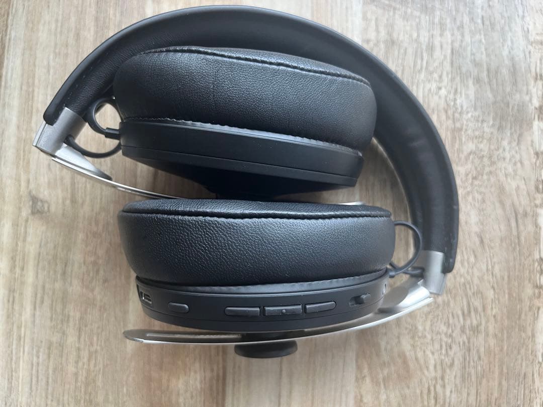 ゼンハイザー ワイヤレスヘッドホン MOMENTUM 3 M3AEBTXL