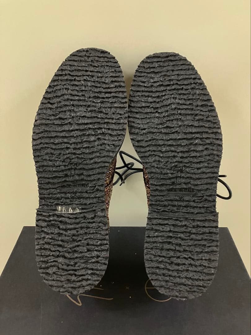 〓GIUSEPPE ZANOTTI×PEACEMINUSONE〓 グリッター 靴