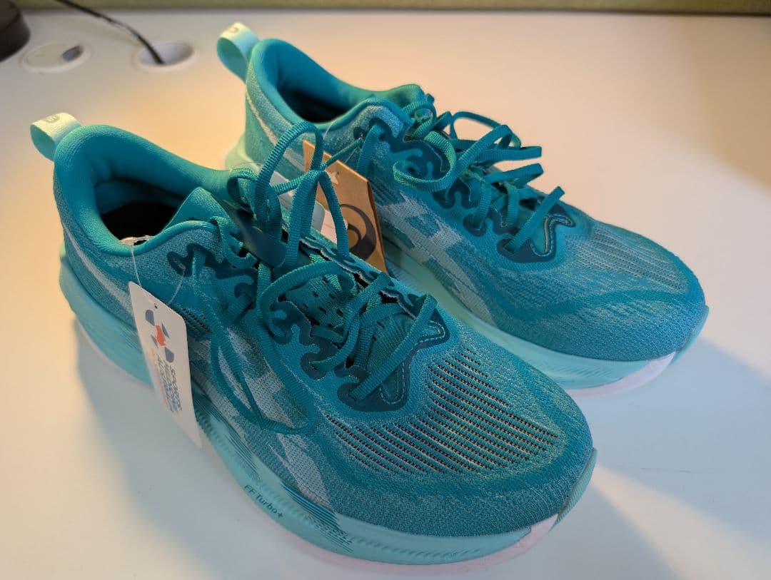 【新品、未使用】アシックス　スーパーブラスト2　27cm