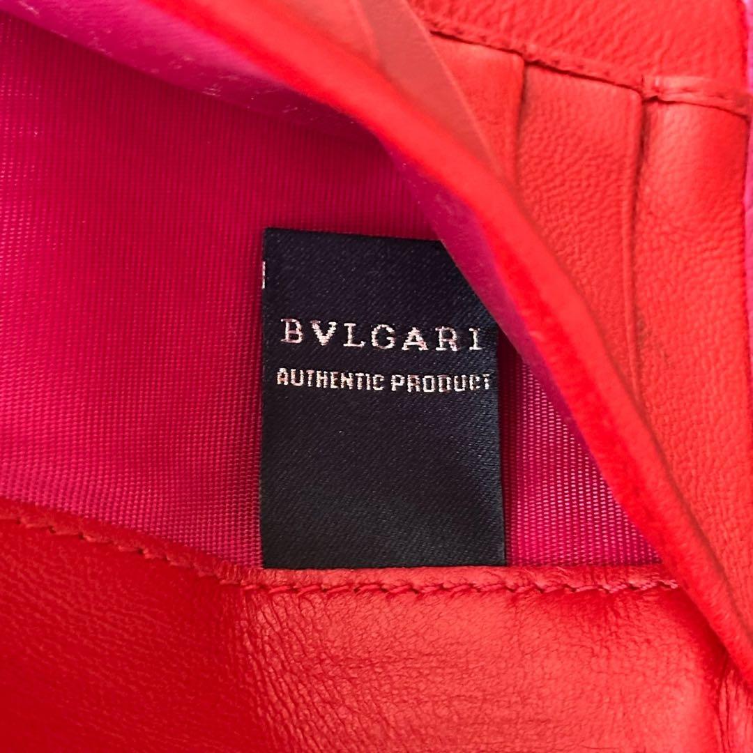 希少✨BVLGARI ビーゼロワン　サフィアーノレザー　二つ折り長財布　ピンク