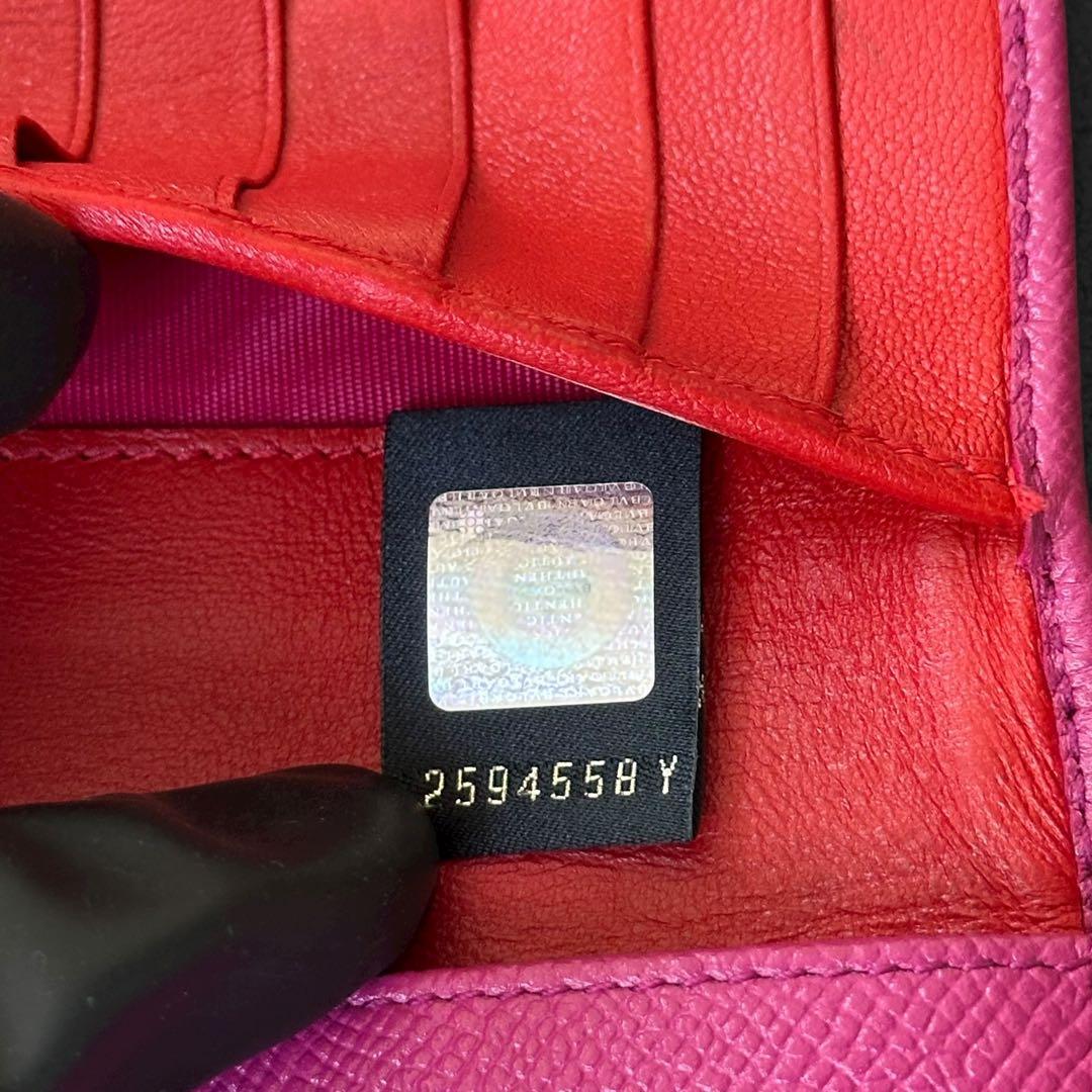 希少✨BVLGARI ビーゼロワン　サフィアーノレザー　二つ折り長財布　ピンク