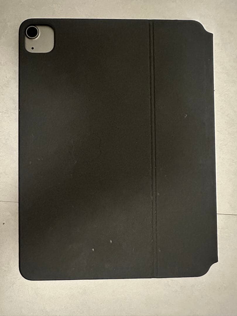 iPad Air 11インチ　(M2)256GB magicキーボード付き