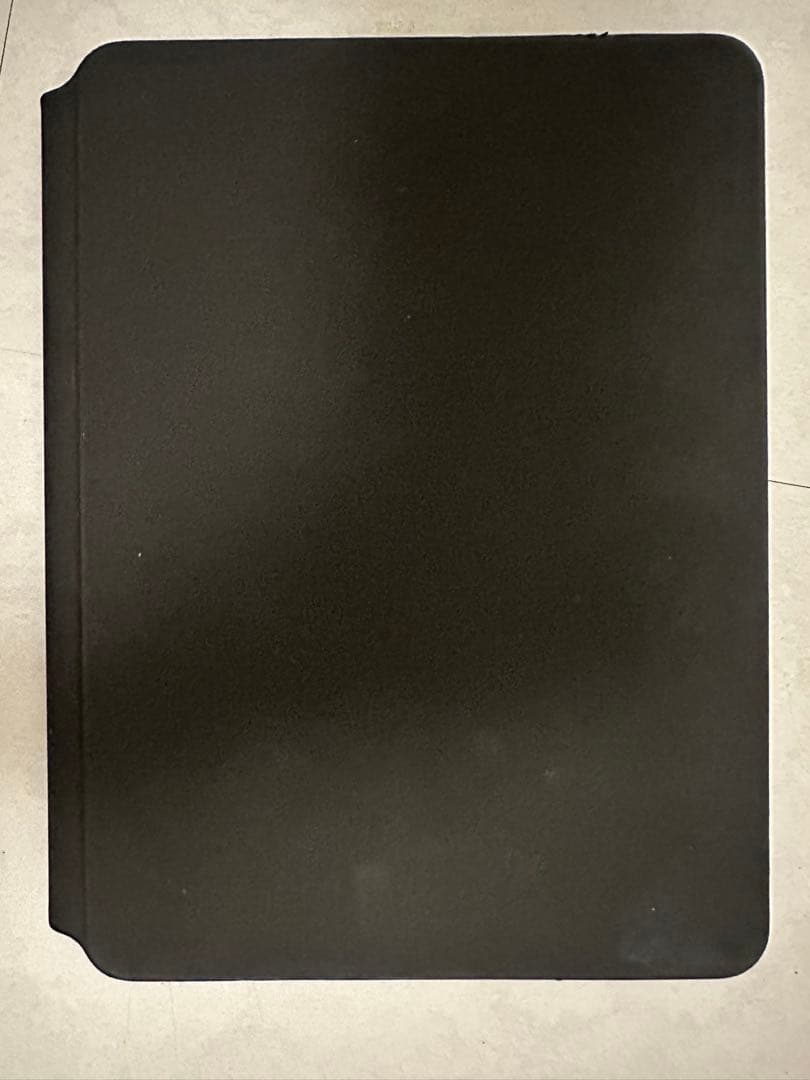 iPad Air 11インチ　(M2)256GB magicキーボード付き