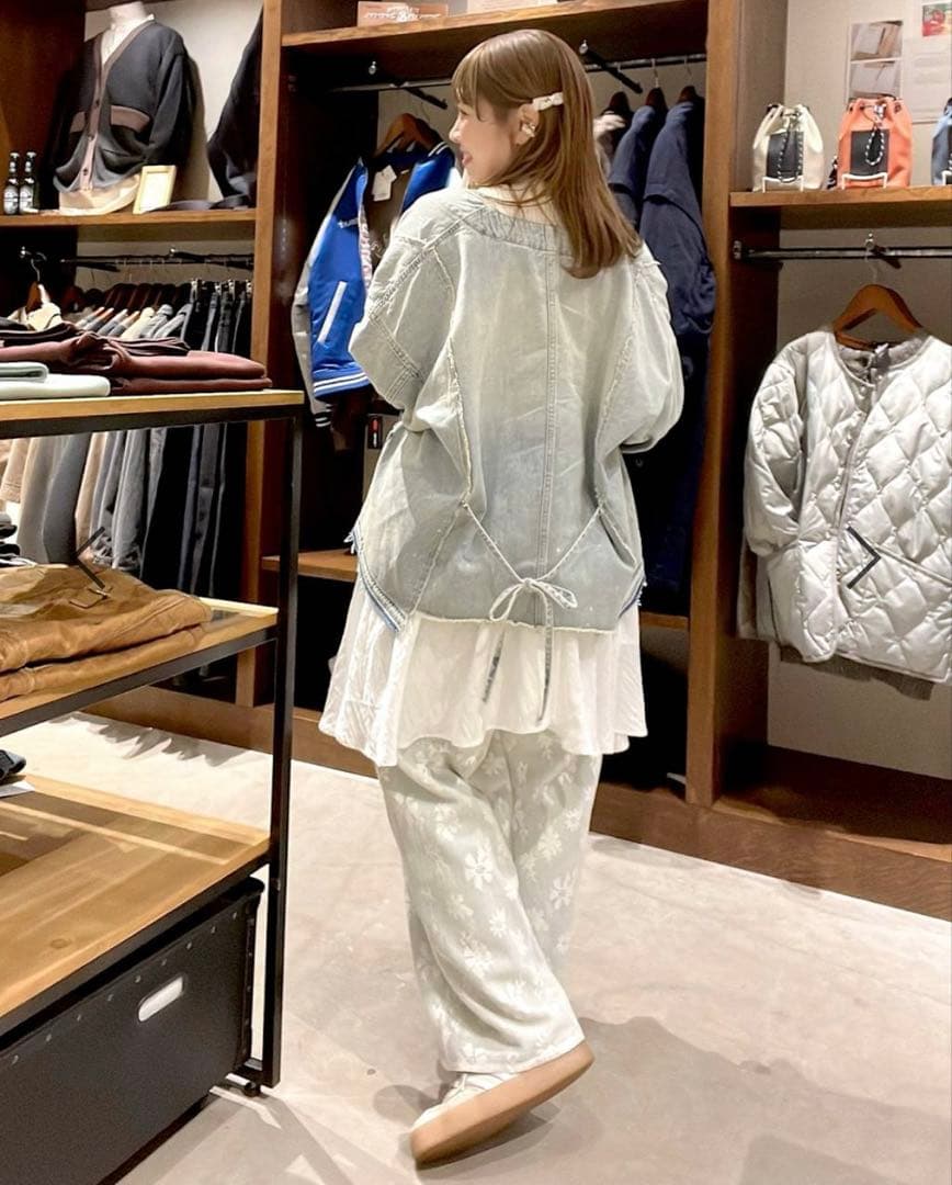 ニコアンド ［NKJ 2026SS］エンジニアリメイクデニムジャケット　ベージュ