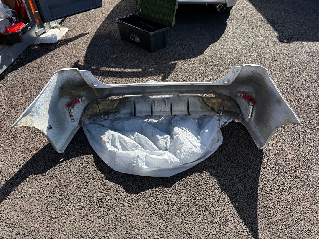 シルクブレイズ バンパー プリウスα ジャンク