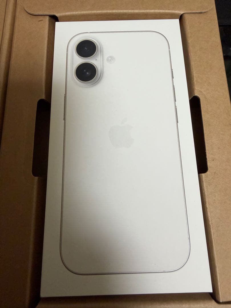 Apple iPhone 17 ホワイト 本体