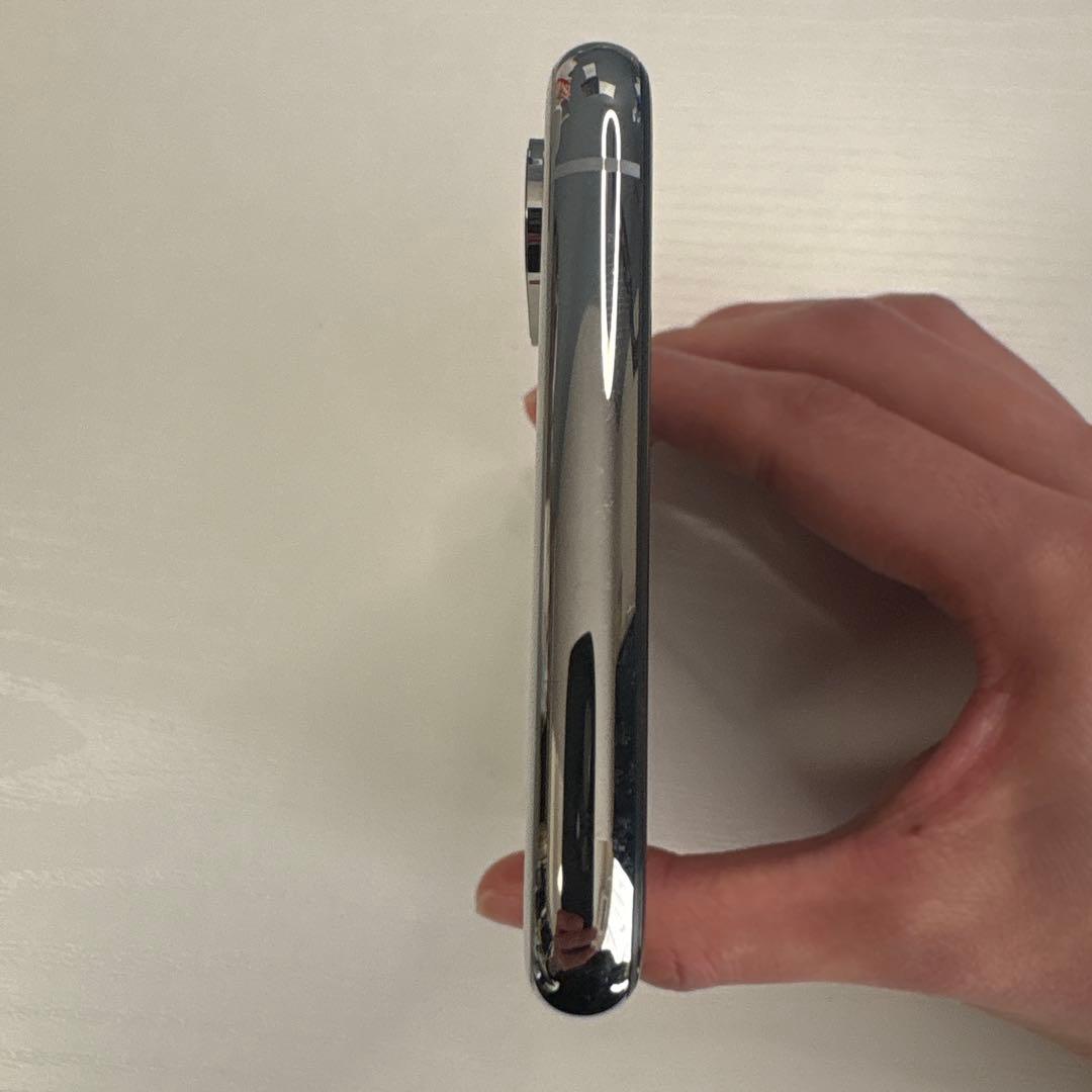 iPhone XS 64GB シルバー SIMフリー 傷なし 箱あり