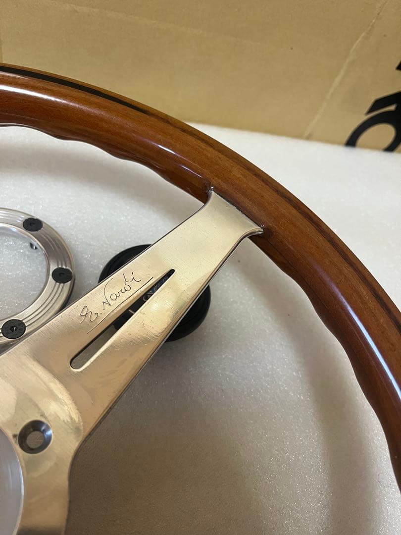 NARDI ナルディ　クラシック　ウッド　ランクル　ジムニー　ハイエース