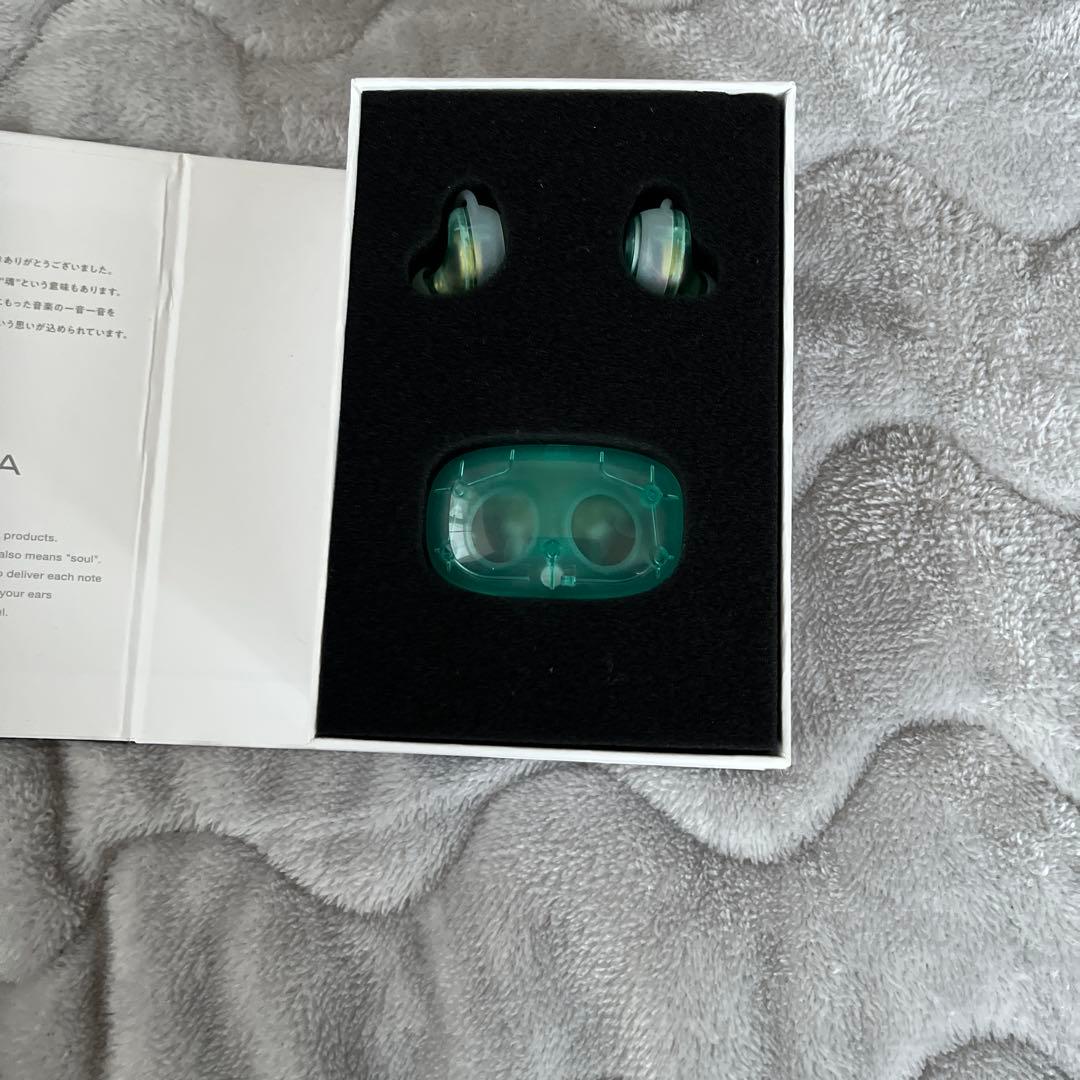 星街すいせい イヤホン