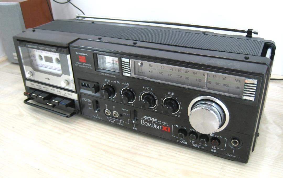 [希少] TOSHIBA BomBeat X1 ラジカセ RT-8700S