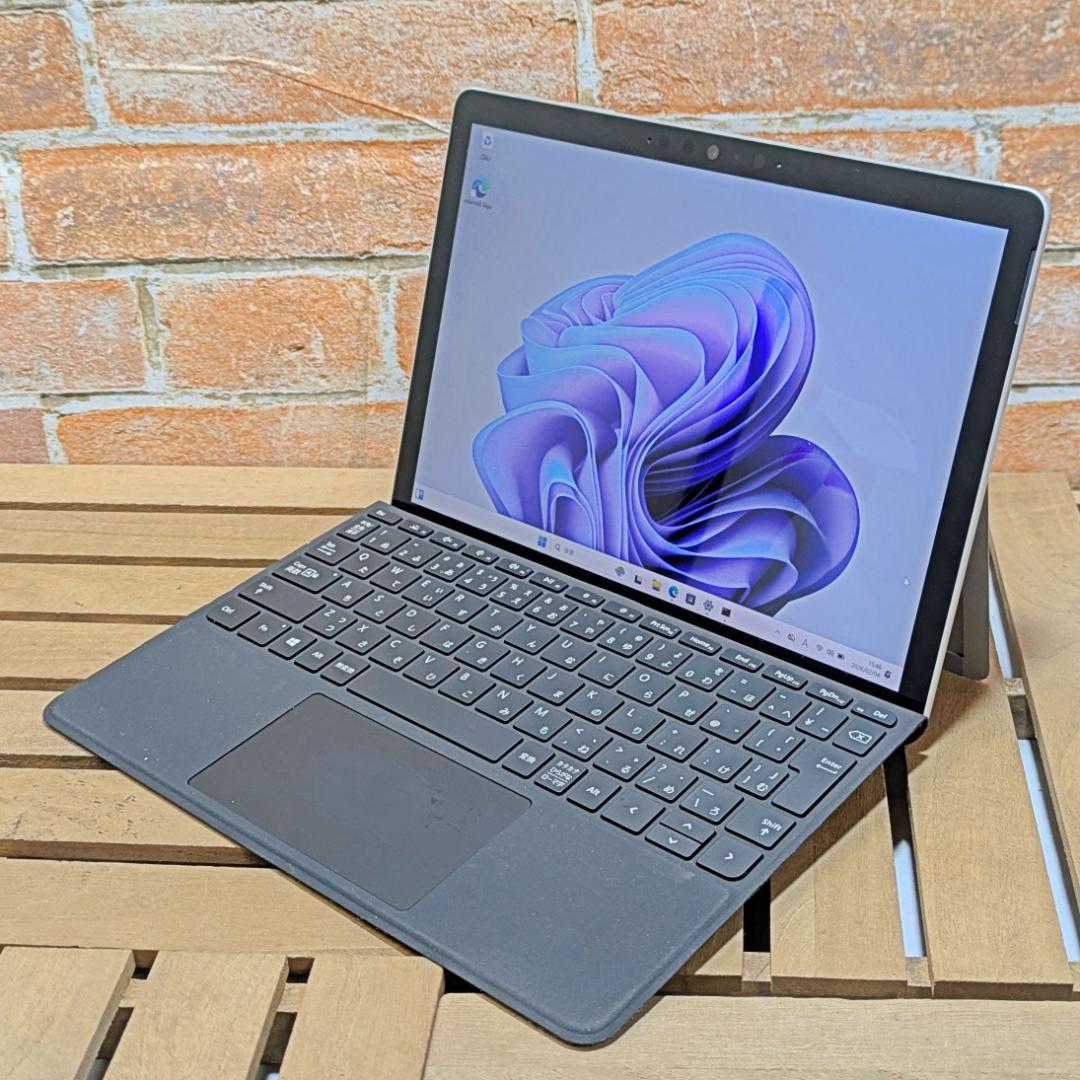 (2627)Surface Go2 8G 128GB 充電57回 バッテリ良好◎