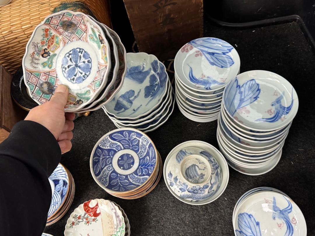 ‼️リサイクルFORT‼️買取現場〜直送便‼️本日買取の骨董品すべてまとめて一括売り‼️