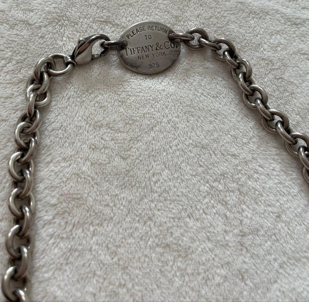 ティファニーのリターン トゥ ティファニー オーバルタグ チョーカーネックレス