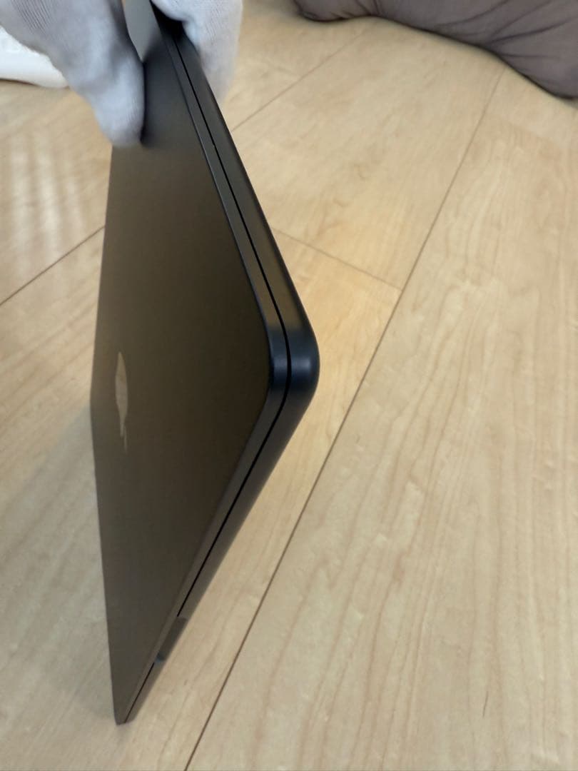 M2 MacBook Air 本体　メモリ8GB 512GB SSD 中古程度良
