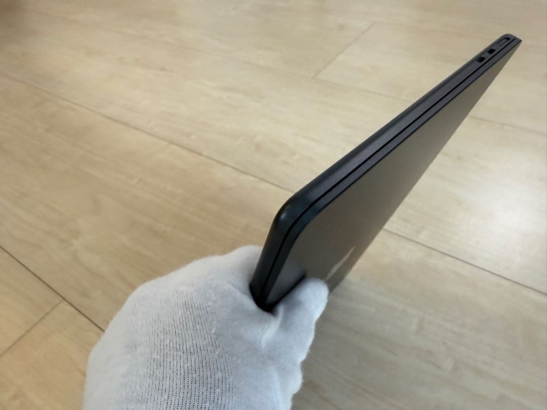 M2 MacBook Air 本体　メモリ8GB 512GB SSD 中古程度良