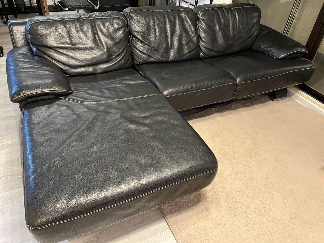 【SATO】【2人掛け】大塚家具　レザー3人掛けソファ　黒