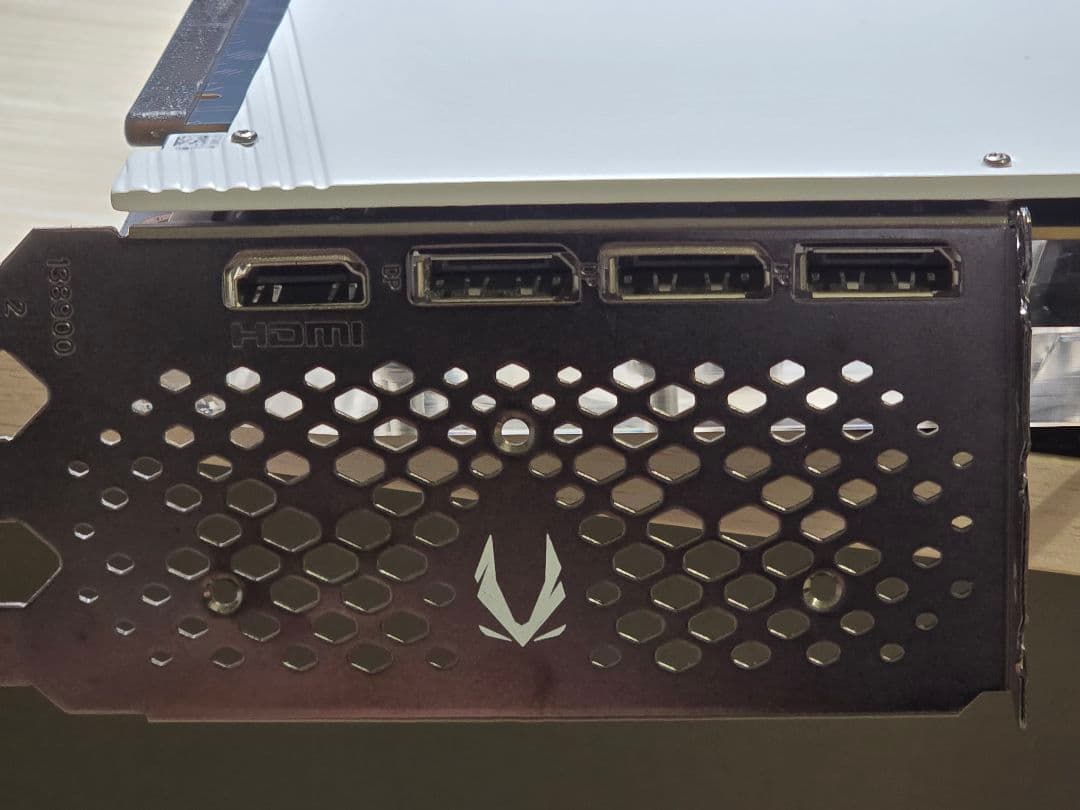 水冷グラボ GeForce RTX 4090 ZOTAC AMP