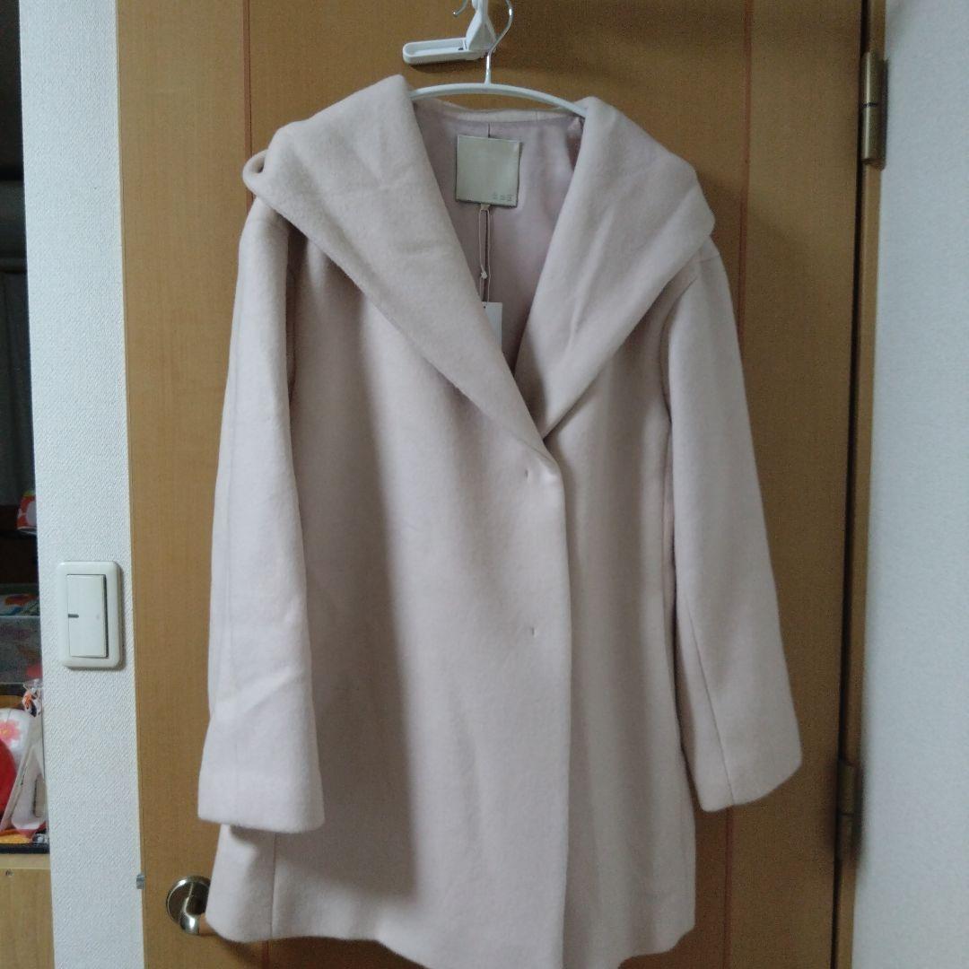 最終値下げ自由区フード付き薄いピンクコート 38