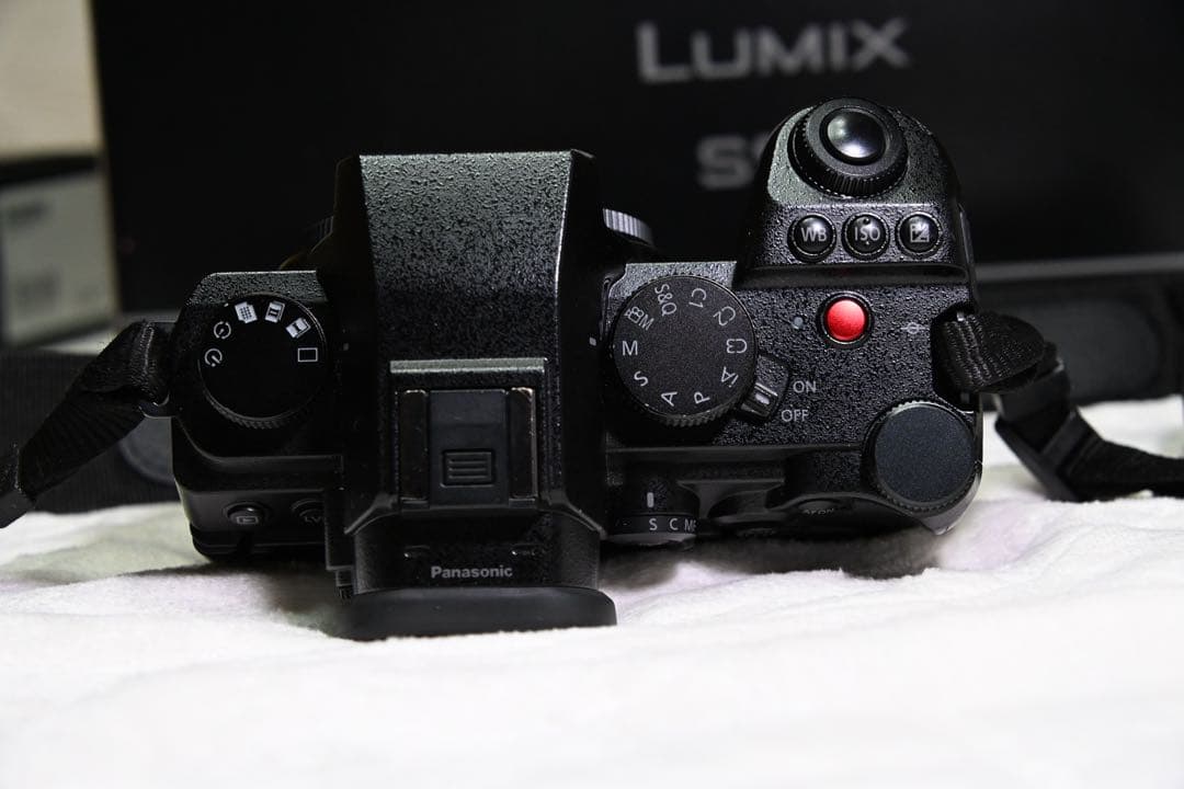 LUMIX S5IIX ダブルレンズキット DC-S5M2XW