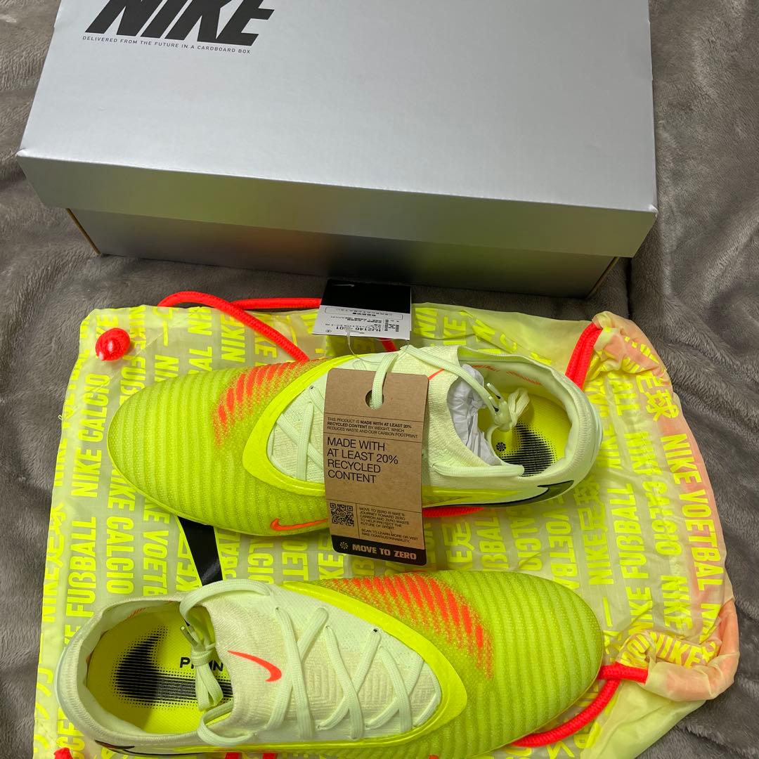 ク*）様 NIKEサッカースパイク　ファントム　28cm トップモデル　新品未使