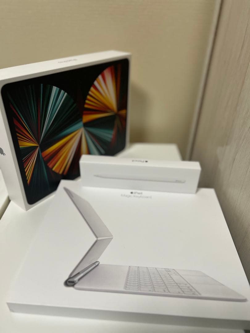 iPad Pro 第5世代 128GB キーボード＋ペン付き