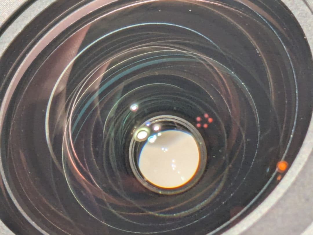 Laowa C-Dreamer 7.5mm F2.0 レンズ　ライトウ