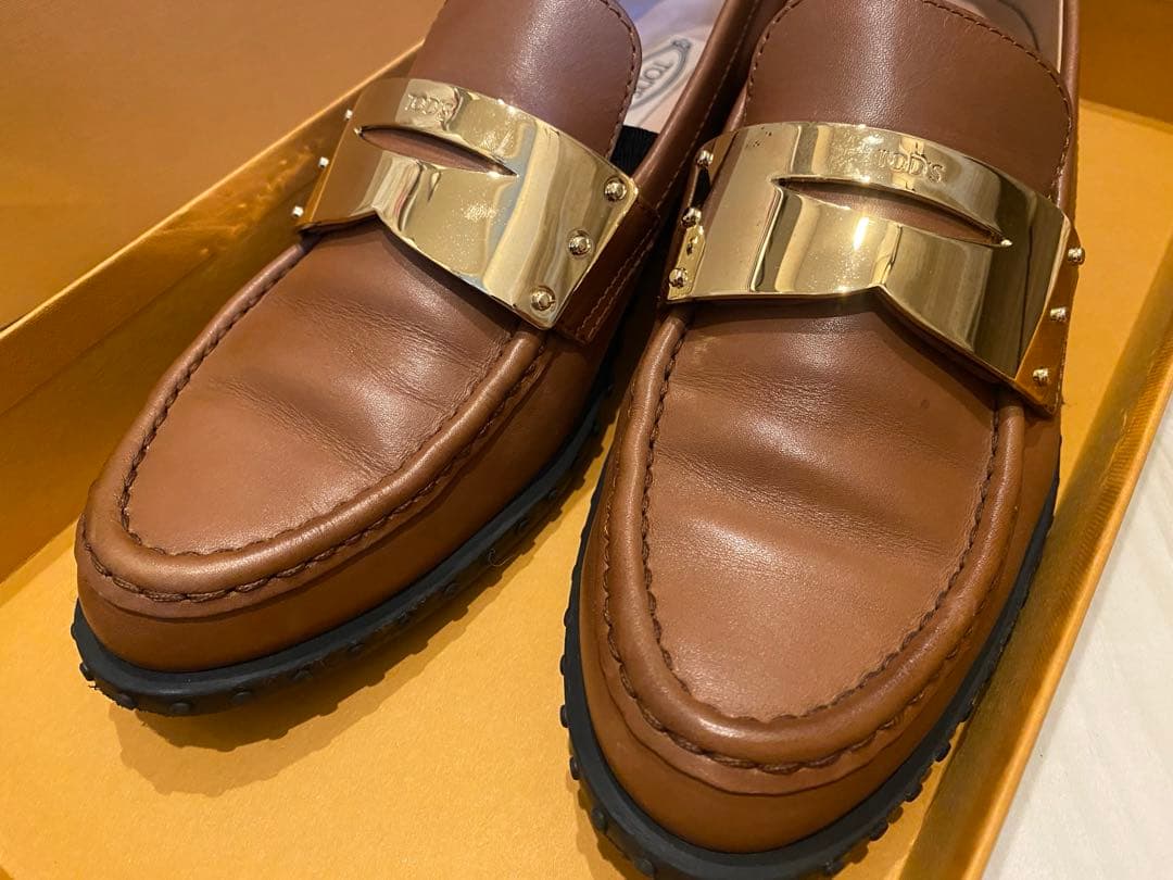 【TOD'S 】ブラウンローファー / size:37★新品保存袋つき
