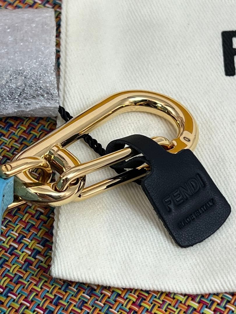 ✨未使用✨フェンディ FENDI Air Pods （第1・2世代）ケース