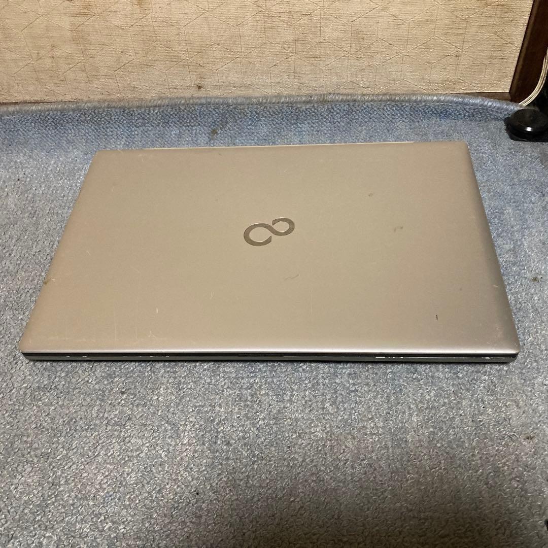 LIFEBOOK NH90/F3 シルバー ノートPC