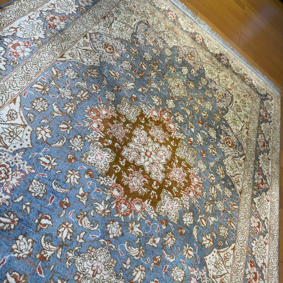 ペルシャ絨毯　100%SILK QOM 120&78cm