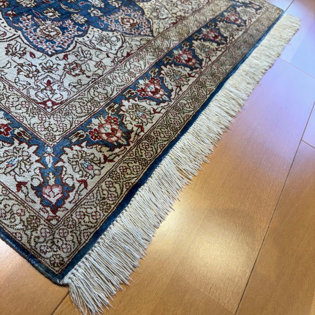 ペルシャ絨毯　100%SILK QOM 120&78cm