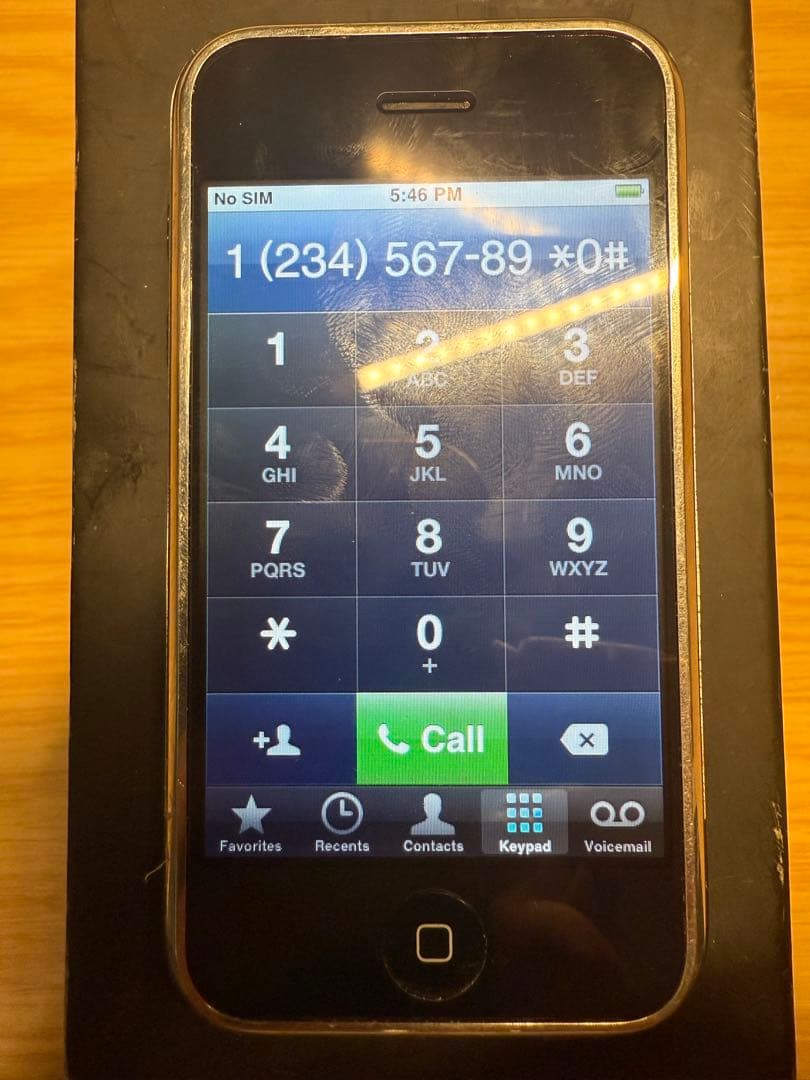 iPhone 2G 箱付属品付き 8GB 第1世代 日本未発売 初代